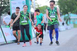 BIB: 2355
                            <button type="button" onclick="openModal(3656351)" class="btn btn-primary btn-sm float-right btn-popup" data-toggle="modal" data-target=".modal-high-quality">
                        <i class="fas fa-shopping-cart"></i> Add to Cart
                    </button>
                                            <button type="button" onclick="isThisMe(3656351, true)" class="btn btn-success btn-sm float-right btn-popup btn-isme hidden" data-toggle="tooltip" data-placement="bottom" title="นี่คือรูปของคุณใช่ไหม คลิกที่นี่เพื่อเอาเข้าอัลบั้ม">
                        <i class="fas fa-plus"></i> Add to album
                    </button>
                    <button type="button" onclick="isThisMe(3656351, false)" class="btn btn-warning btn-sm float-right btn-popup btn-isnotme hidden">
                        <i class="fas fa-ban"></i> Remove from album
                    </button>